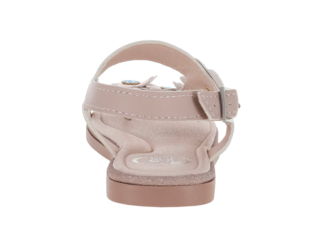Sandalia color rosa pálido para niña con adornos de flores y pedrería en la parte superior.