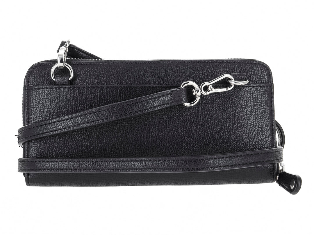 Cartera negra de Karl Lagerfeld con cierre y un parche decorativo del diseñador en la parte frontal.