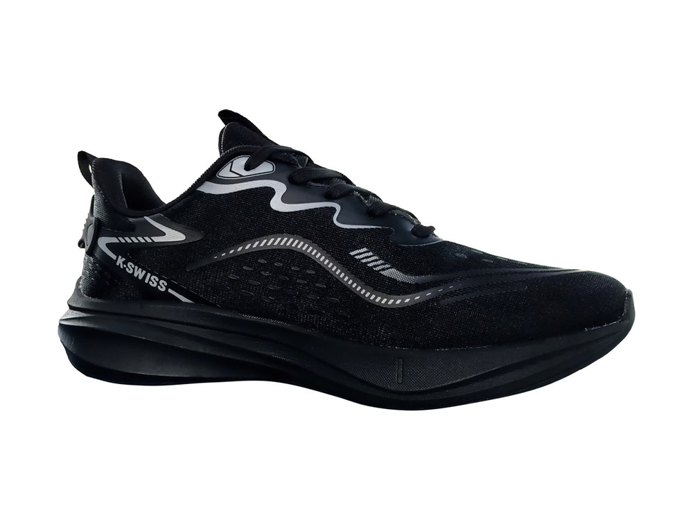 Tenis deportivos K-Swiss color negro con detalles en gris y suela negra.