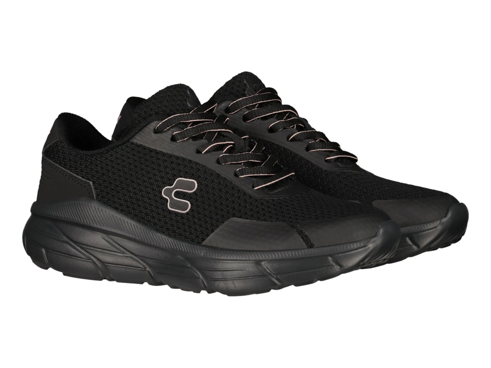 Tenis deportivos Charly color negro con malla transpirable y suela robusta.