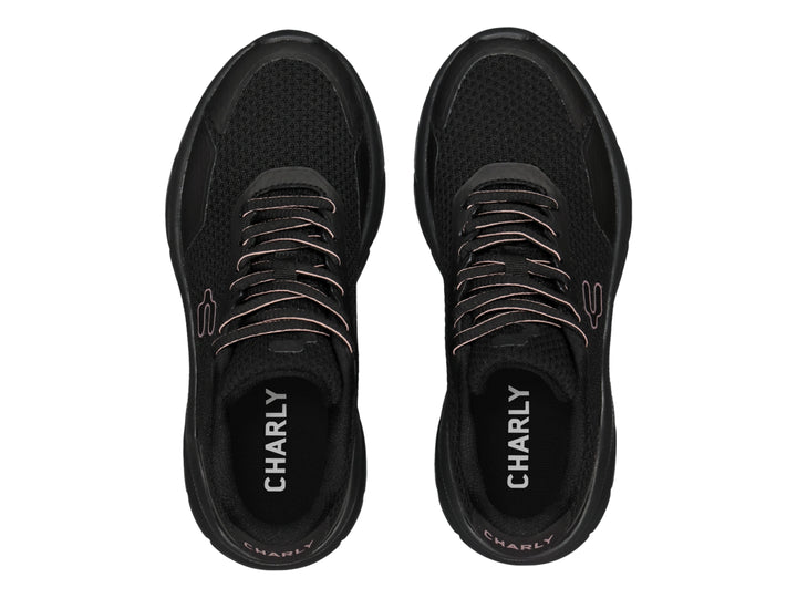 Tenis deportivos Charly color negro con malla transpirable y suela robusta.