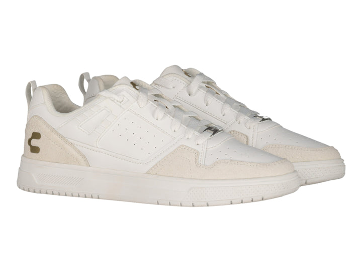 Tenis deportivos Charly color blanco con detalles en oro y suela blanca.
