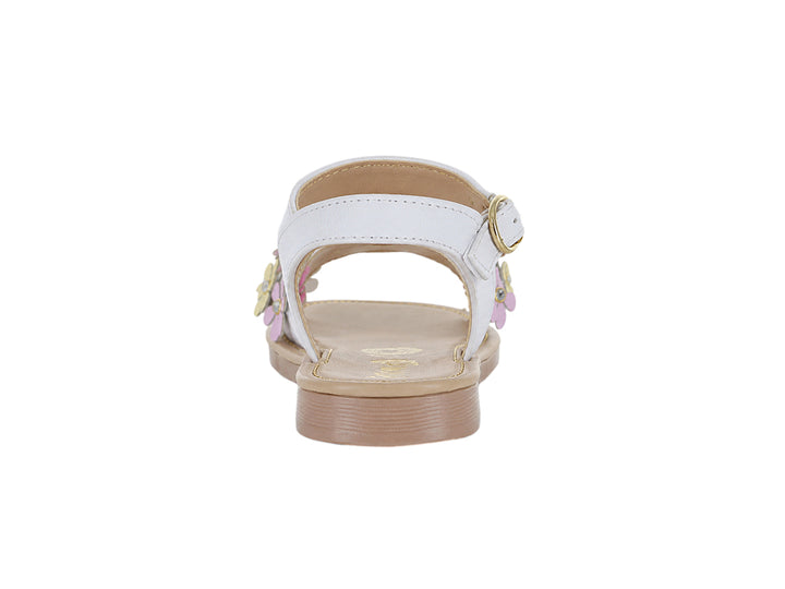 Sandalia blanca para niña con decoraciones de flores multicolores y correa ajustable.