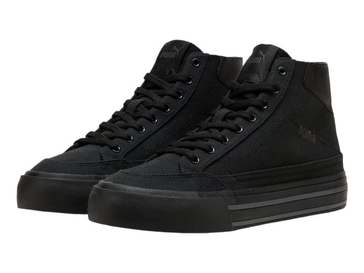 Tenis PUMA Court Classic Vulc Mid color negro, estilo bota con suela vulcanizada.