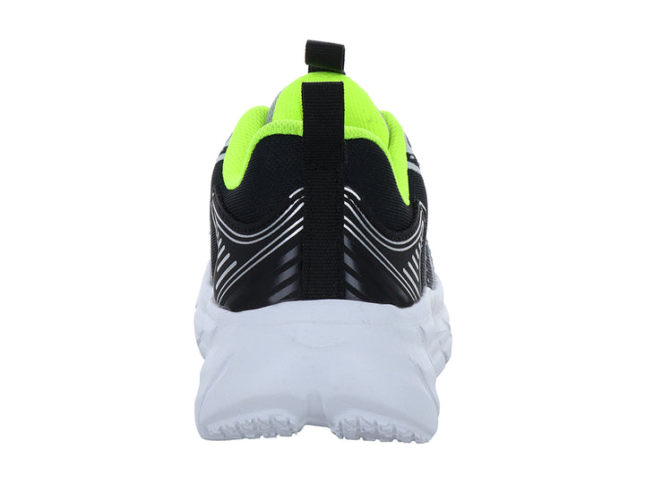 Tenis deportivos infantiles color gris y blanco con detalles en negro y verde neón.