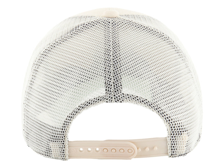 Gorra de béisbol 47 Brand color natural con logo NY bordado en verde menta y parte posterior de malla blanca.
