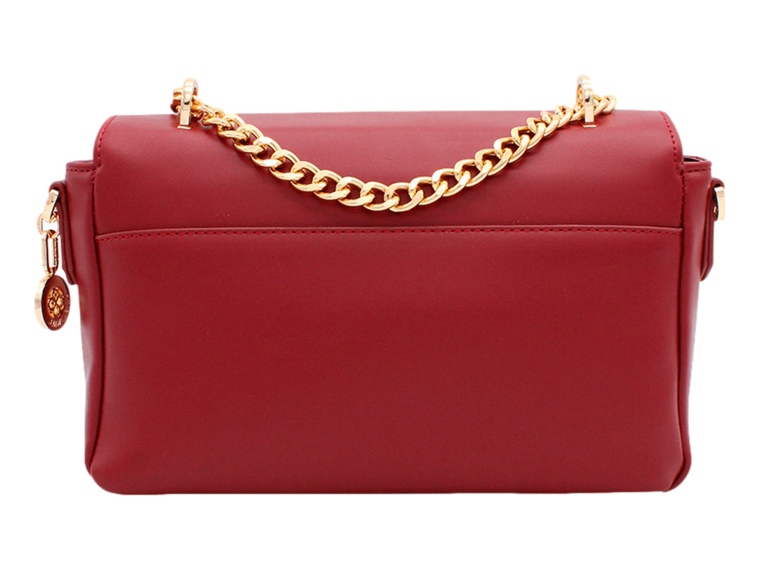 Bolso de hombro Jaime Ibiza en color rojo con cadena dorada y correa ancha ajustable.