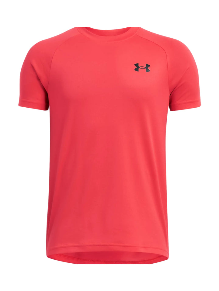 Camiseta deportiva Under Armour de color rojo con logo negro en el pecho.