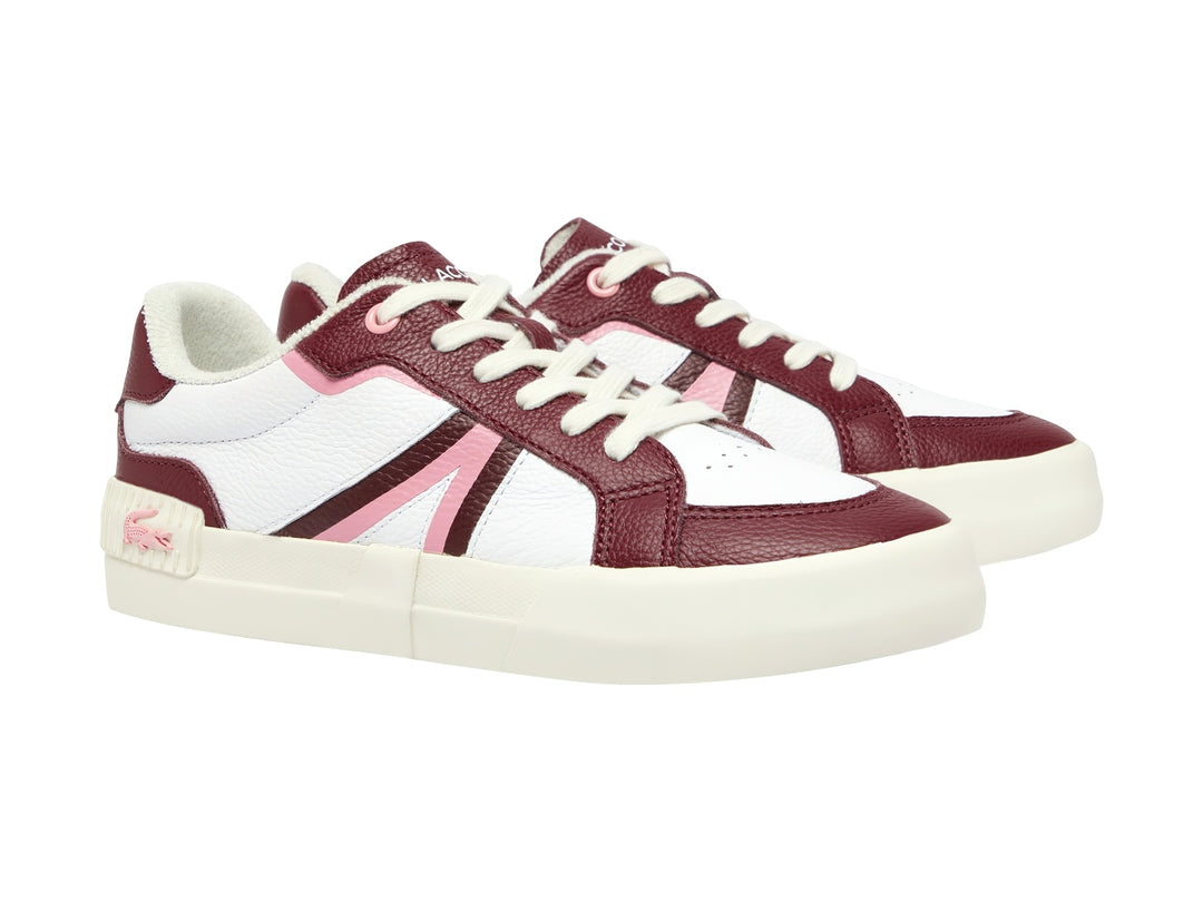 Tenis Lacoste en colores blanco y borgoña con un detalle en rosa y suela blanca.