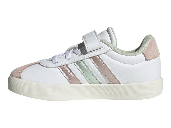 Tenis Adidas blancos para niño o niña con tres franjas metálicas en rosa y verde y cierre de velcro.