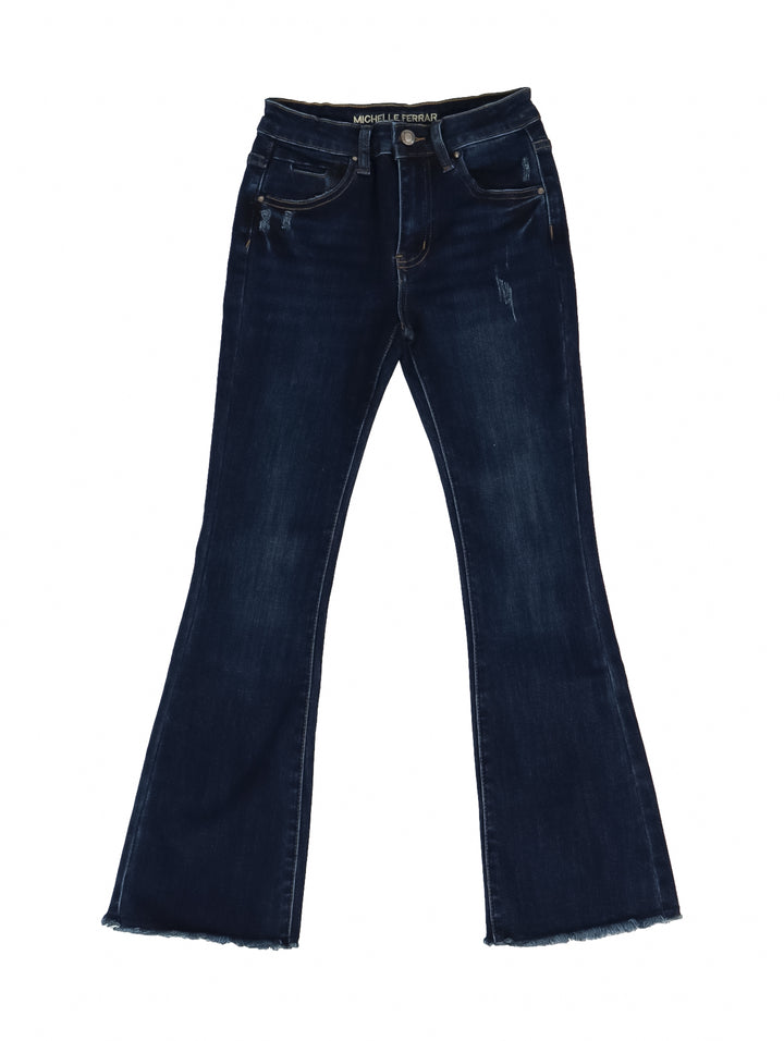 Jeans campana color azul oscuro con efecto de lavado y desgastado.