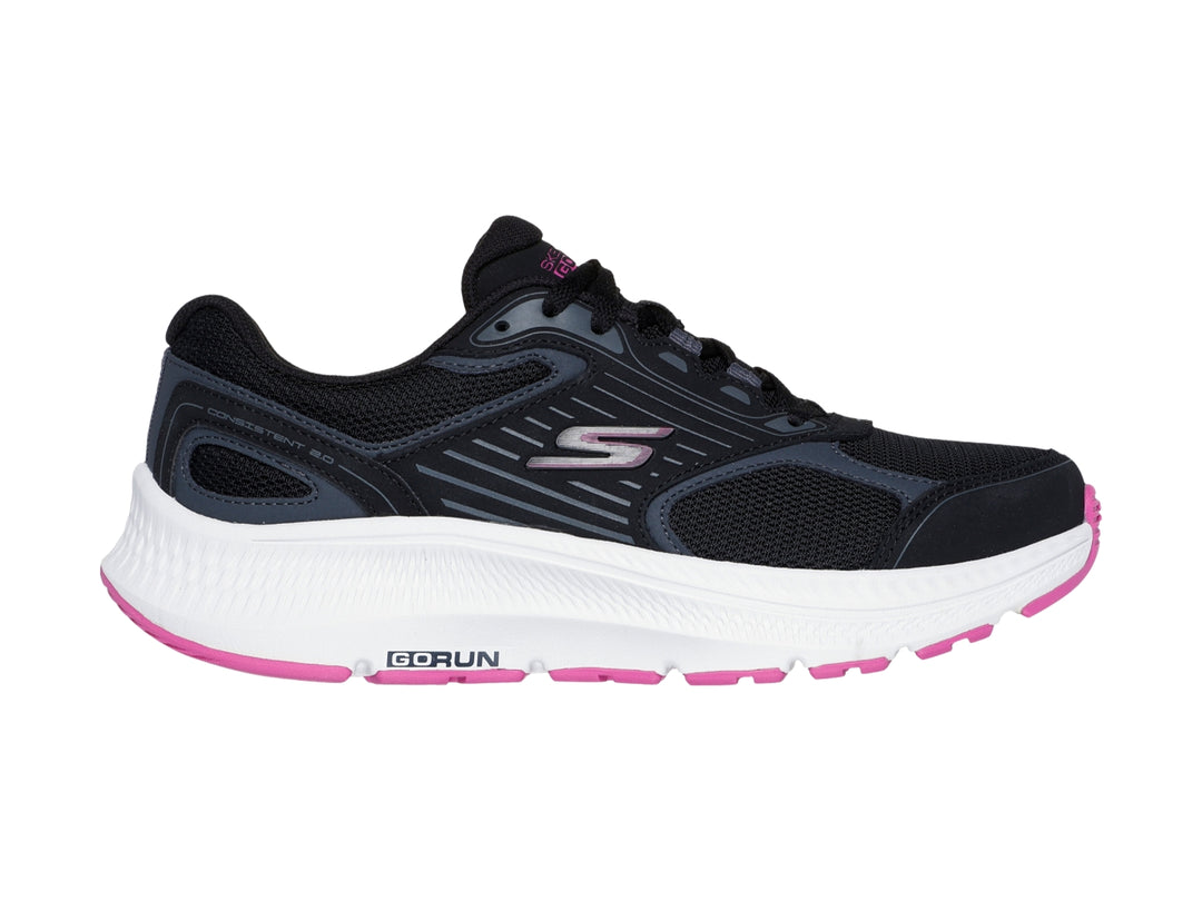 Tenis deportivos Skechers Go Run Consistent 2.0 en color negro con suela blanca y detalles en fucsia.
