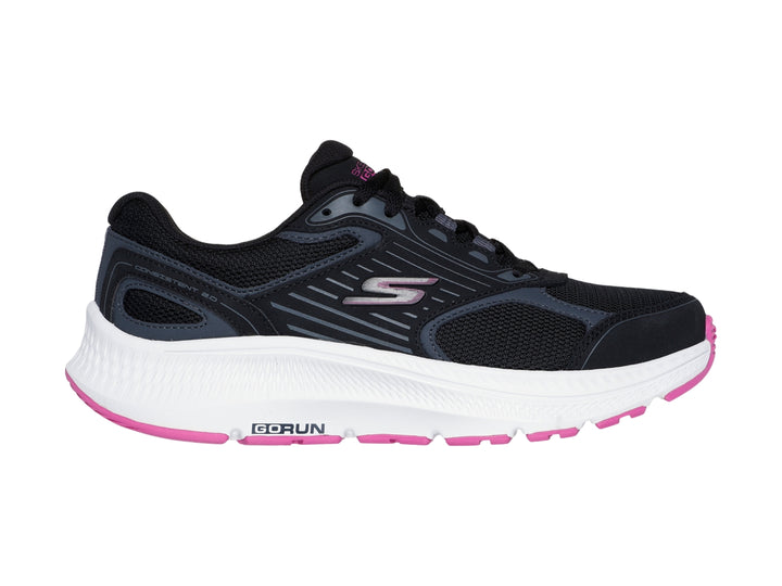 Tenis deportivos Skechers Go Run Consistent 2.0 en color negro con suela blanca y detalles en fucsia.