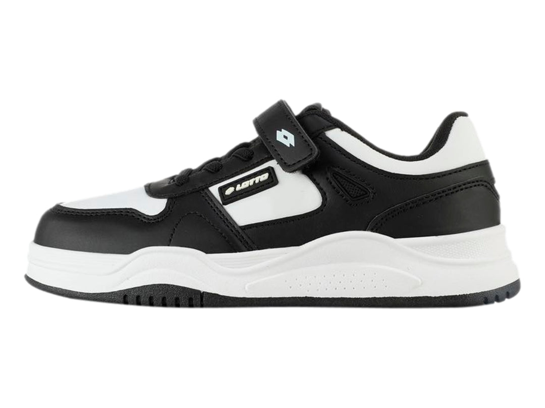 Tenis deportivos LOTTO en colores blanco y negro con cierre de velcro y agujetas.