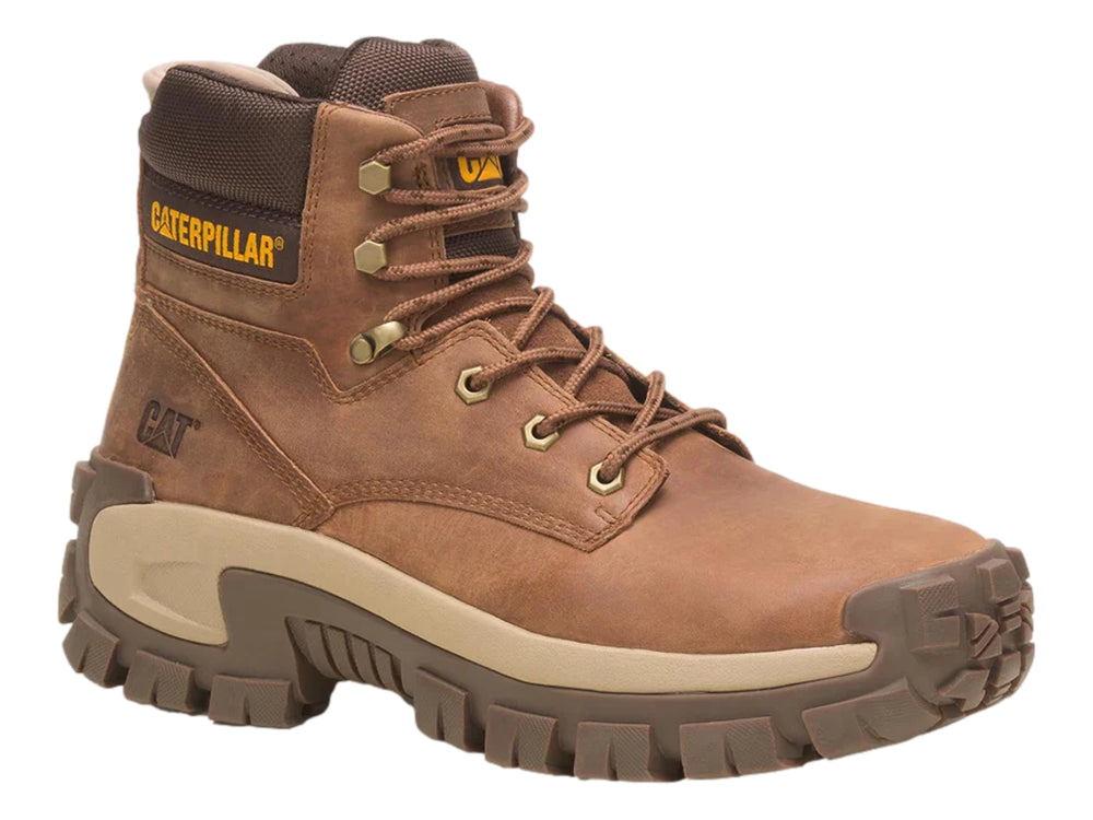 Bota de cuero color marrón marca Caterpillar con suela gruesa y resistente.