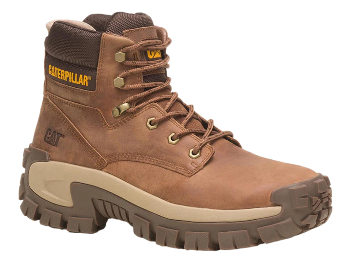 Bota de cuero color marrón marca Caterpillar con suela gruesa y resistente.