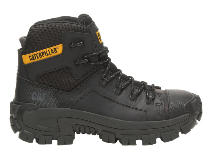 Bota de senderismo Caterpillar color negro con suela robusta y detalles en amarillo.