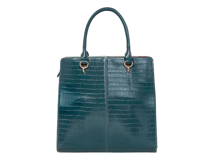 Bolso de mano color verde oscuro con textura de piel de cocodrilo y detalles metálicos dorados.