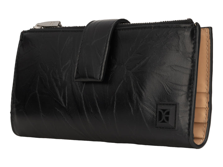Cartera negra Cloe con textura arrugada y cierre superior.