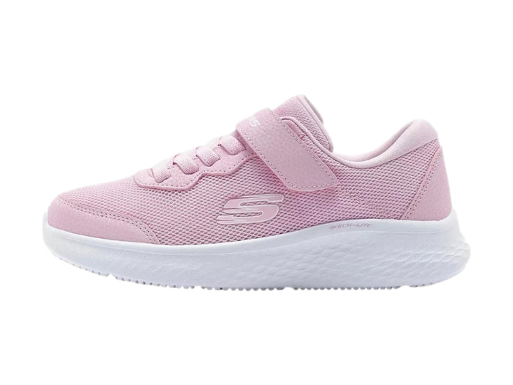 Tenis deportivos Skechers color rosa con suela blanca para niña.