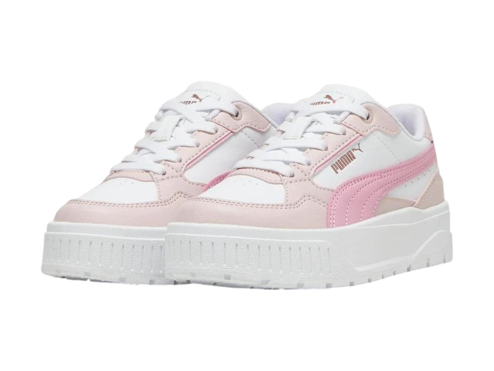 Tenis PUMA blancos con detalles en rosa y suela de plataforma blanca.