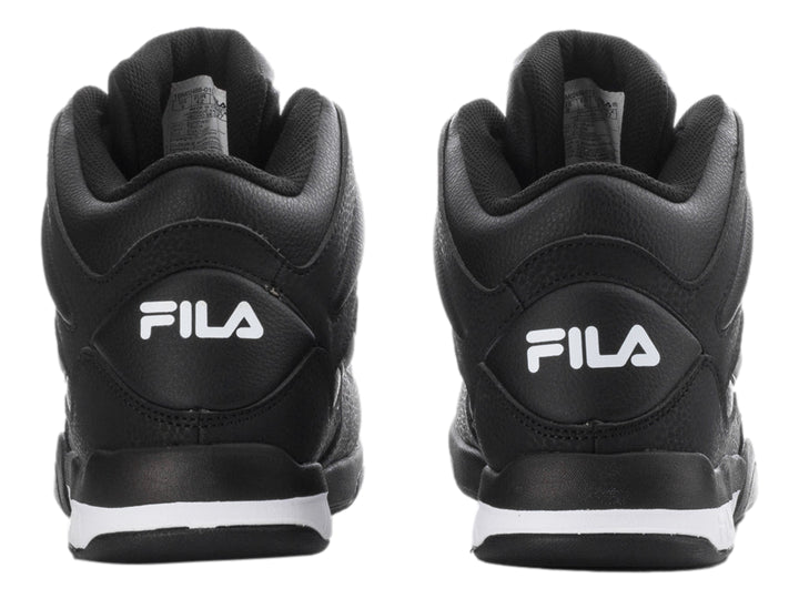 Tenis deportivos FILA Clincher de bota alta en color negro con detalles blancos en la suela y logotipo lateral.