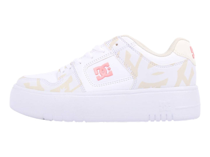 Tenis DC Shoes blancos con detalles en rosa manteca y suela de plataforma blanca.