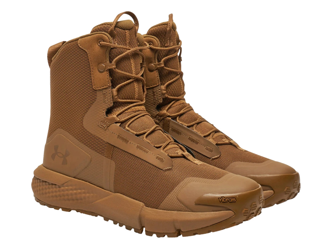 Bota táctica Under Armour Charged Valsetz en color Coyote Brown con caña alta y suela robusta.
