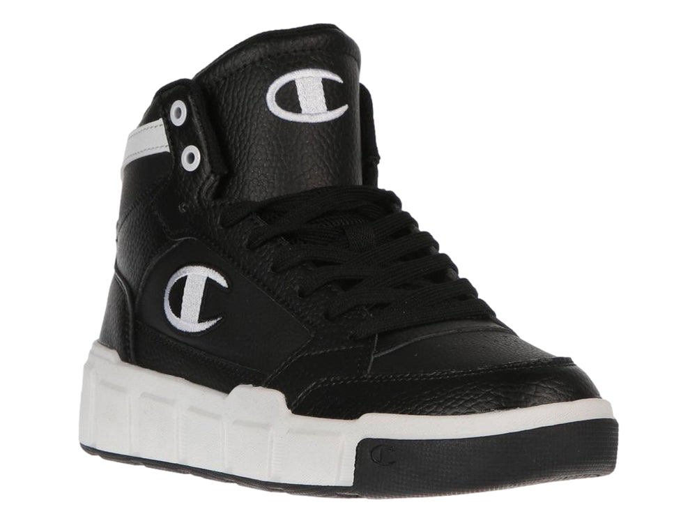 Tenis Champion de bota color negro con suela blanca y logotipo blanco en el costado.