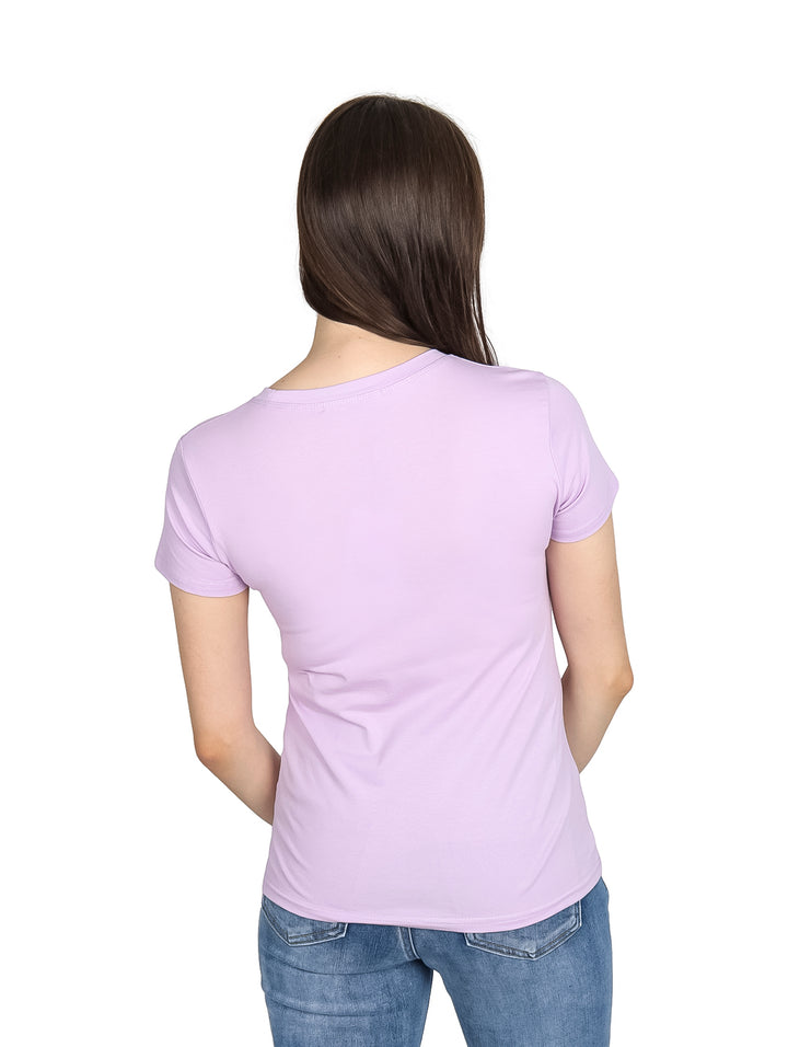 Camiseta lila de manga corta para mujer con estampado de un bolso rosa y la frase &