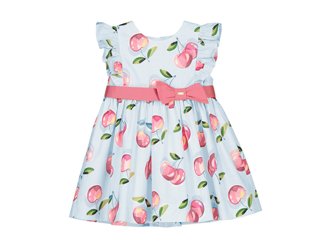 Vestido azul claro para niña con estampado de flores rosas y un cinturón con moño rosa.
