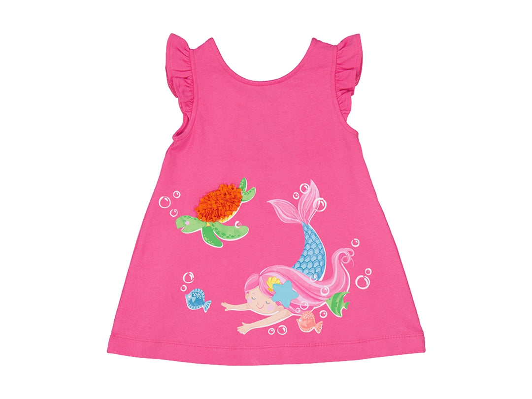 Vestido fucsia para niña sin mangas con estampado de sirena y elementos marinos.