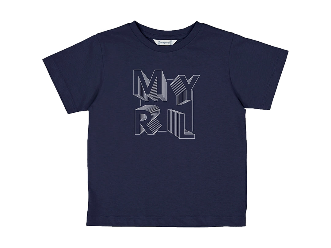 Camiseta azul marino de manga corta para niño con estampado gráfico blanco en el pecho.