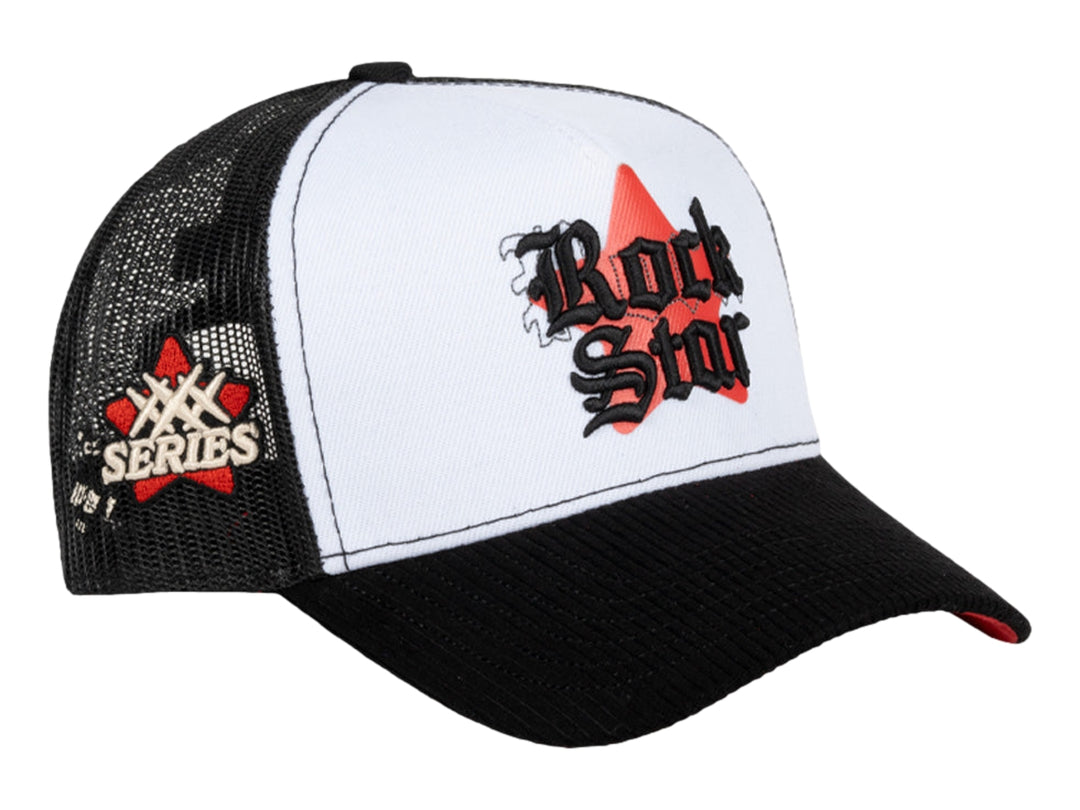 Gorra JC HATS estilo trucker en colores blanco y negro con diseño Rock Star bordado al frente.