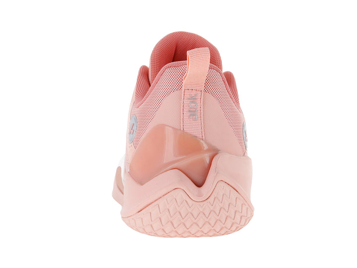 Tenis de baloncesto ATOK Performance en color rosa con diseño moderno y tejido transpirable.