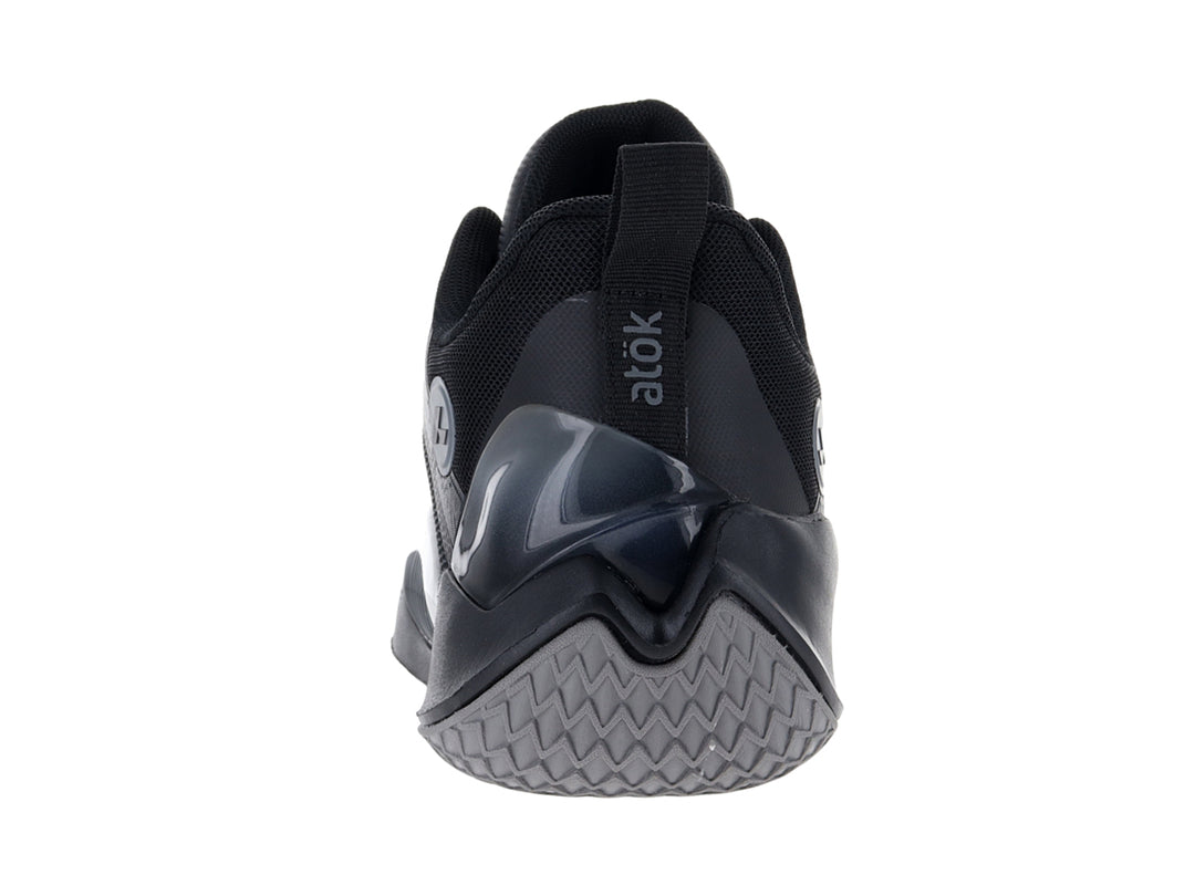 Tenis de baloncesto ATOK Performance color negro con detalles en gris y diseño moderno.