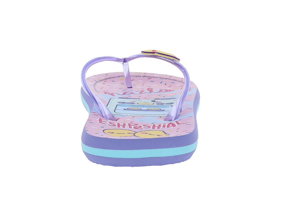 Sandalias infantiles tipo flip-flop en color lila y azul con detalles decorativos.