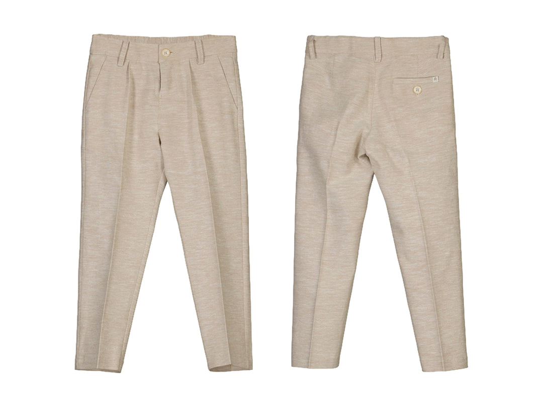 Pantalones de lino color arena para niño, vista frontal y posterior.