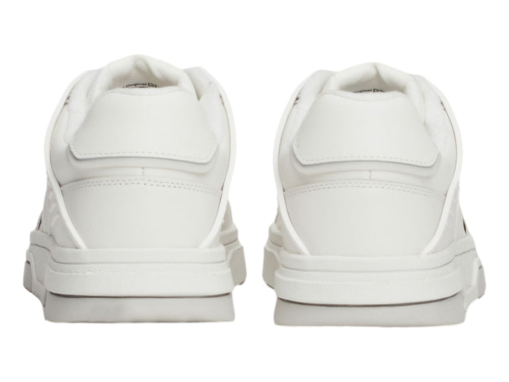 Tenis Tommy Hilfiger modelo The Brooklyn Hybrid Urban en color blanco ecru, diseño casual y moderno.