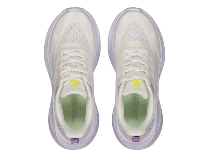Tenis deportivos Charly en color blanco con detalles en lila, diseño ligero y moderno para deporte.