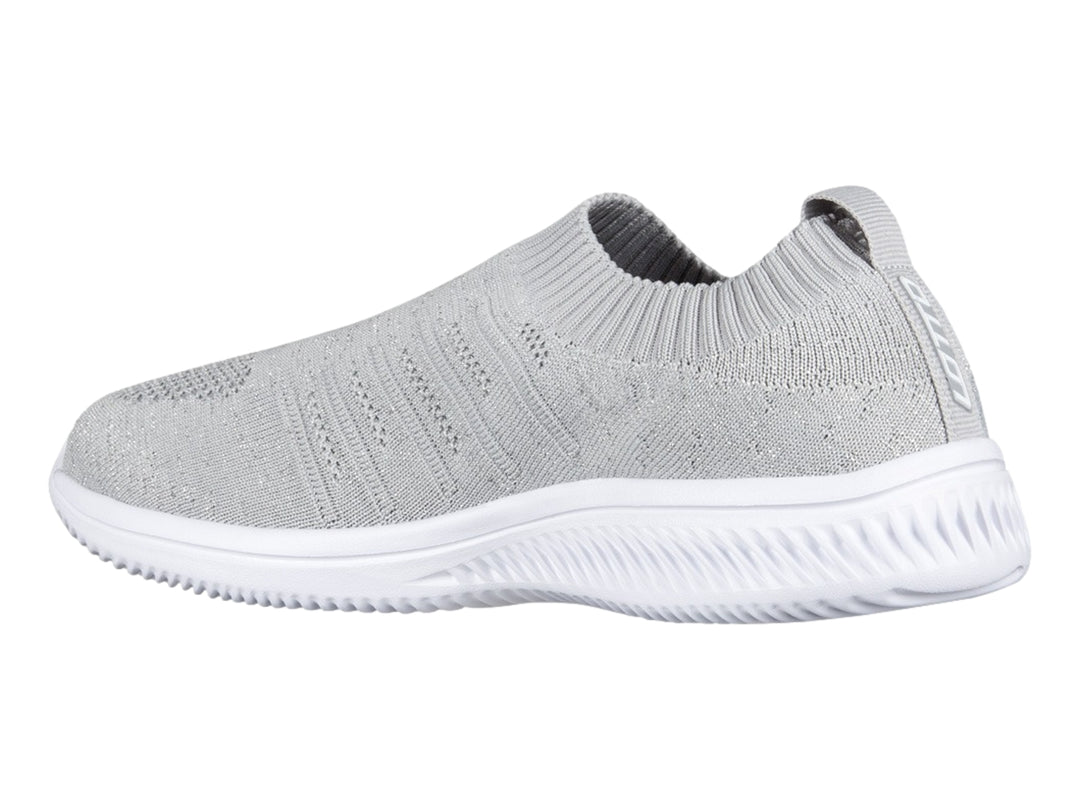 Tenis deportivos Lotto modelo Mila en color plata con suela blanca y diseño sin cordones.