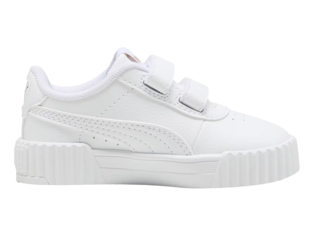 Tenis PUMA Carina 3.0 V infantiles en color blanco con cierre de velcro y suela de plataforma.