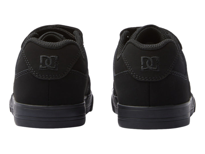 Zapato deportivo DC Shoes color negro con cierre de tres tiras de velcro.