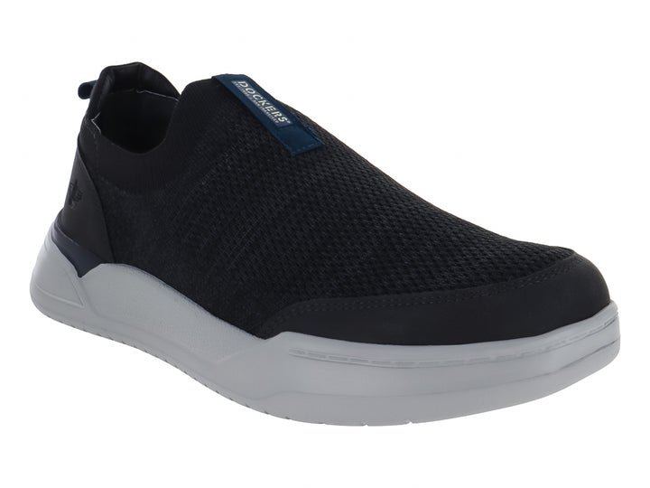Zapato casual Dockers modelo Newport en color negro con suela gris y diseño slip-on de tela tejida.