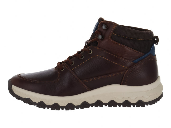 Bota casual Dockers color caoba con suela blanca dentada y detalles azules.