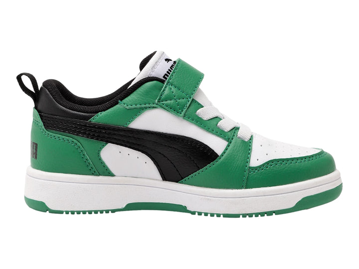 Tenis PUMA Rebound V6 Lo para Niño en colores blanco, verde y negro con cierre de velcro.