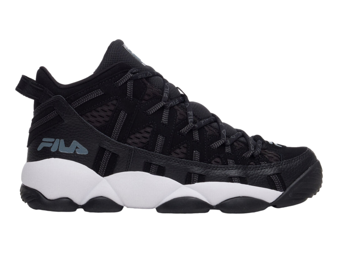 Tenis FILA Stackhouse color negro con suela blanca y cordones tipo paracord.