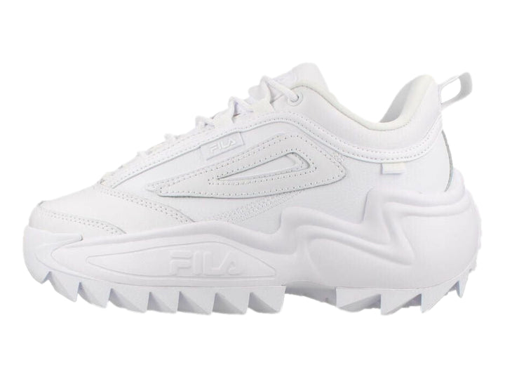 Tenis FILA Twister en color blanco total con suela gruesa y dentada de estilo deportivo moderno.