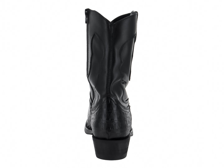 Bota vaquera para hombre en color negro con textura de imitación panza de coco y punta cuadrada.