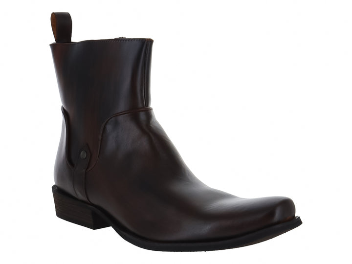Botas de piel color marrón roca shedron para hombre con diseño casual y acabado liso.